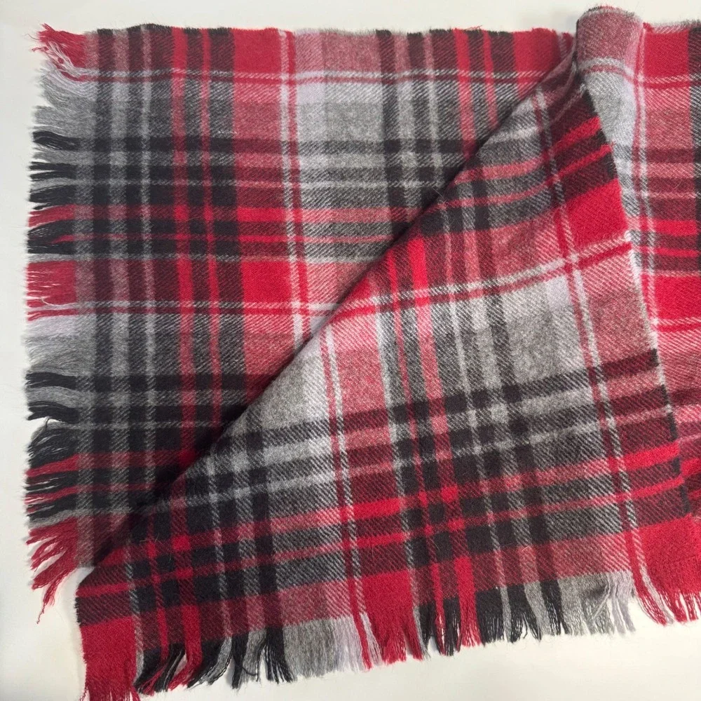 J Crew Buffalo Plaid Scarf Wool Alpaca Red Black Gray Fringe Cabin‎ Cozy Rustic
